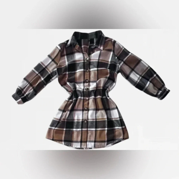 Plaid Shacket – (fits more like  Medium/Large) - Picture 3 of 8